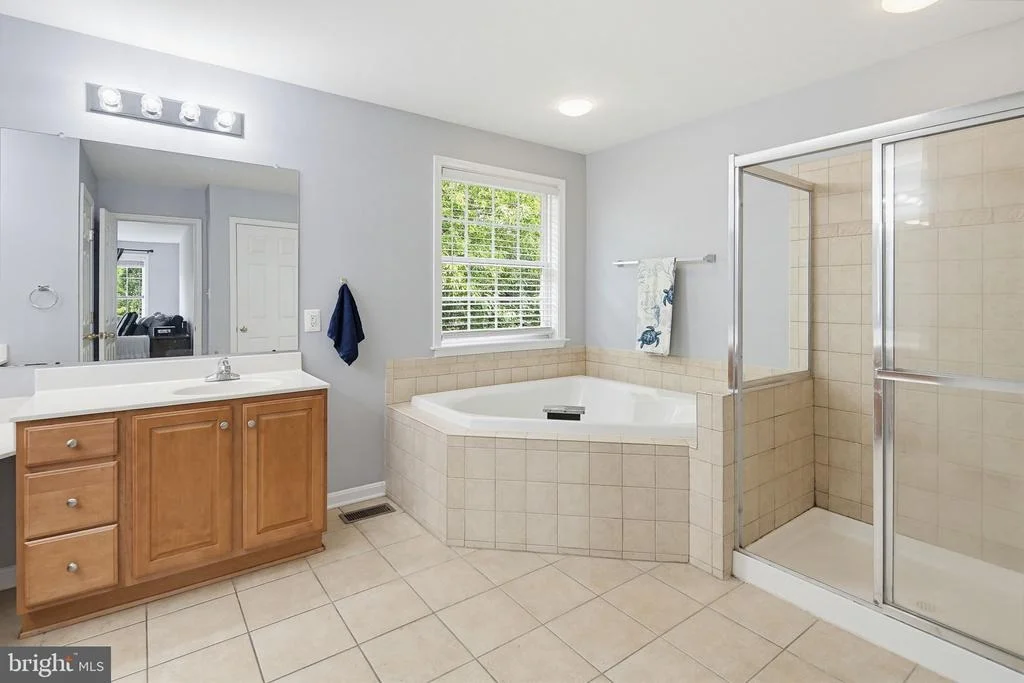 Photo of 231 CORNELL DRIVE