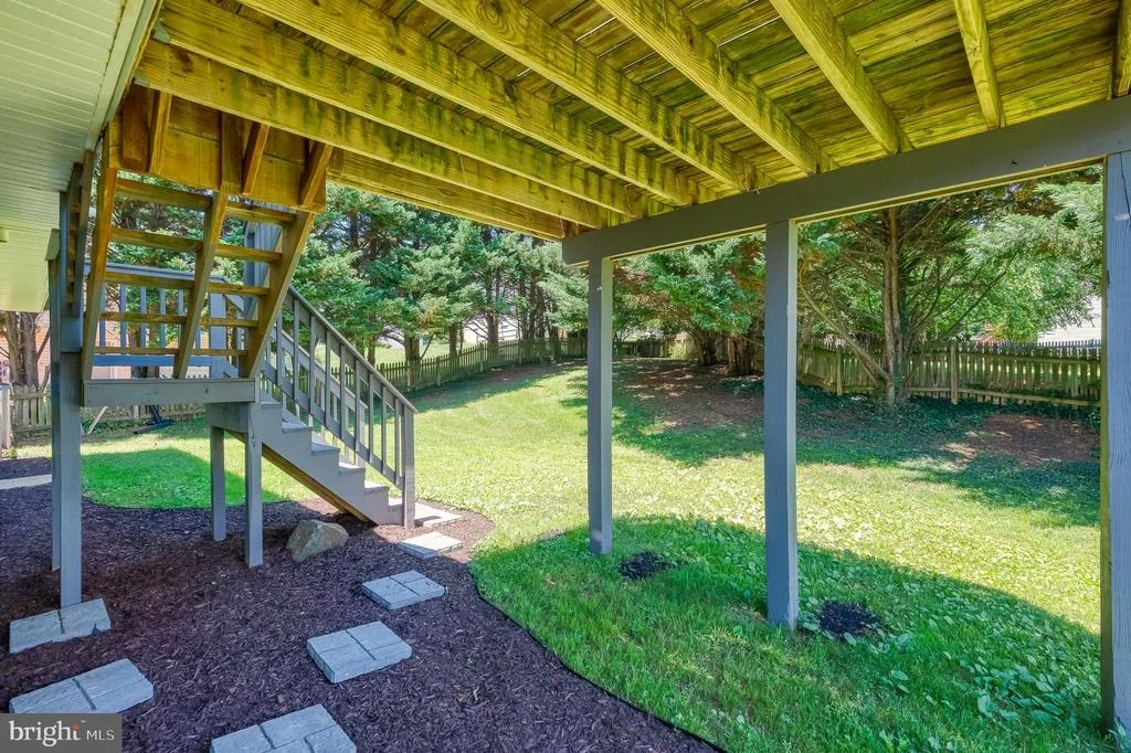 Photo of 208 DECOY DRIVE