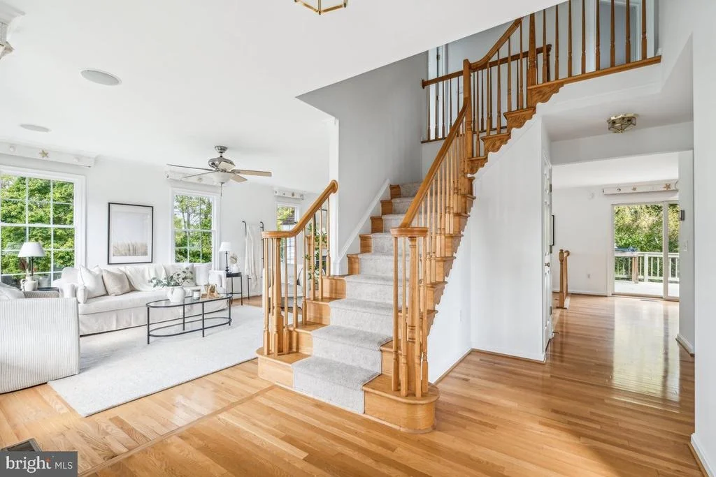 Photo of 1037 LINDFIELD DRIVE