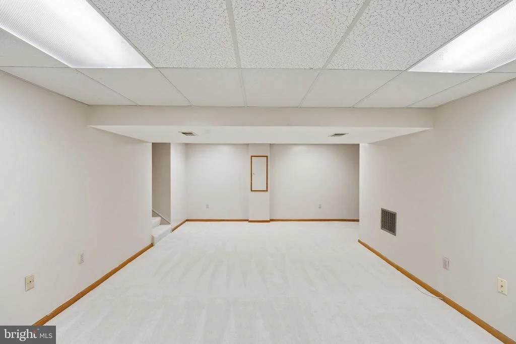 Photo of 2304 HIDDEN VALLEY LANE