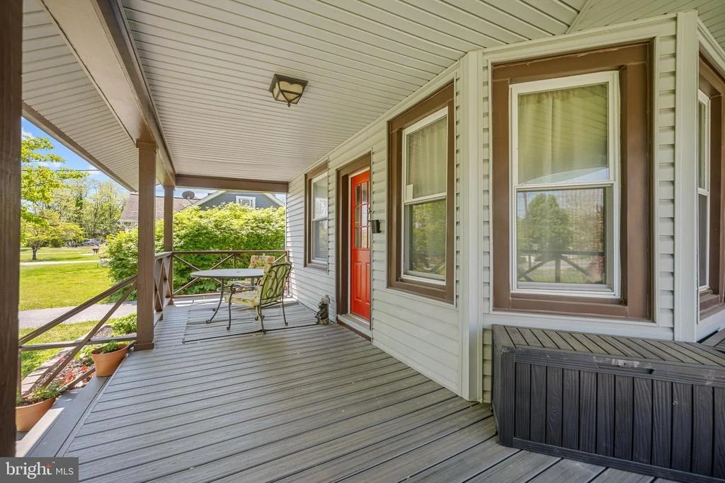 Photo of 27412 RIDGE ROAD