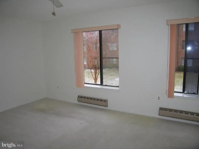 Photo of Unit 842F at 15310 PINE ORCHARD DRIVE
