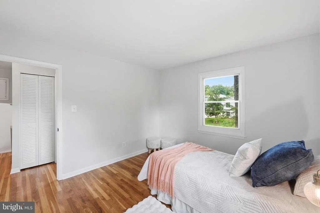 Photo of 2704 WELLER ROAD