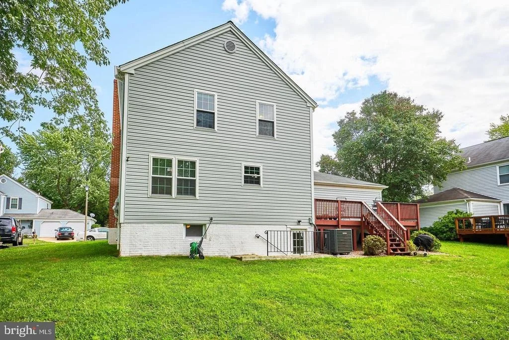 Photo of 806 RUST DRIVE NE