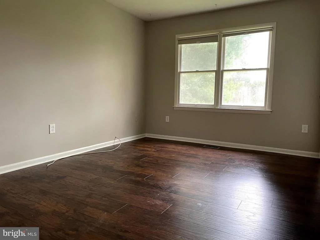 Photo of 1627 NATHAN LANE