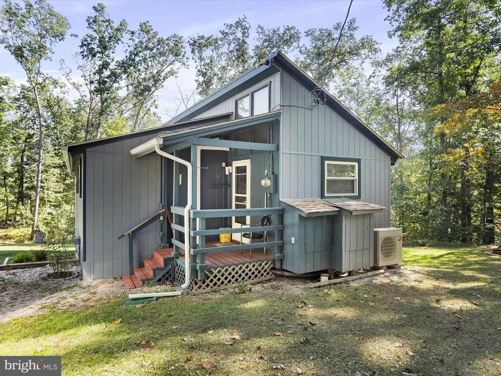 Photo of 867 MASON ROAD