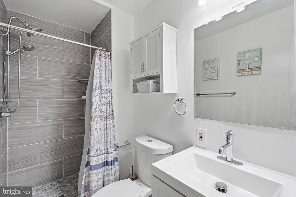 Photo of 4936 SAUQUOIT LANE