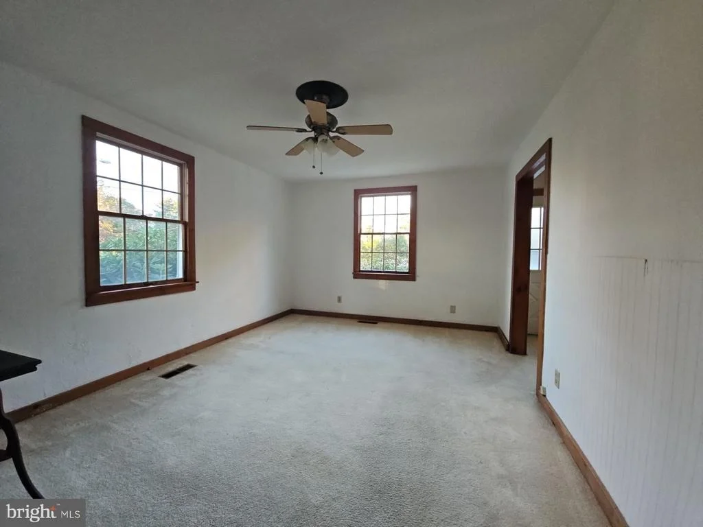 Photo of 262 W PARK DRIVE