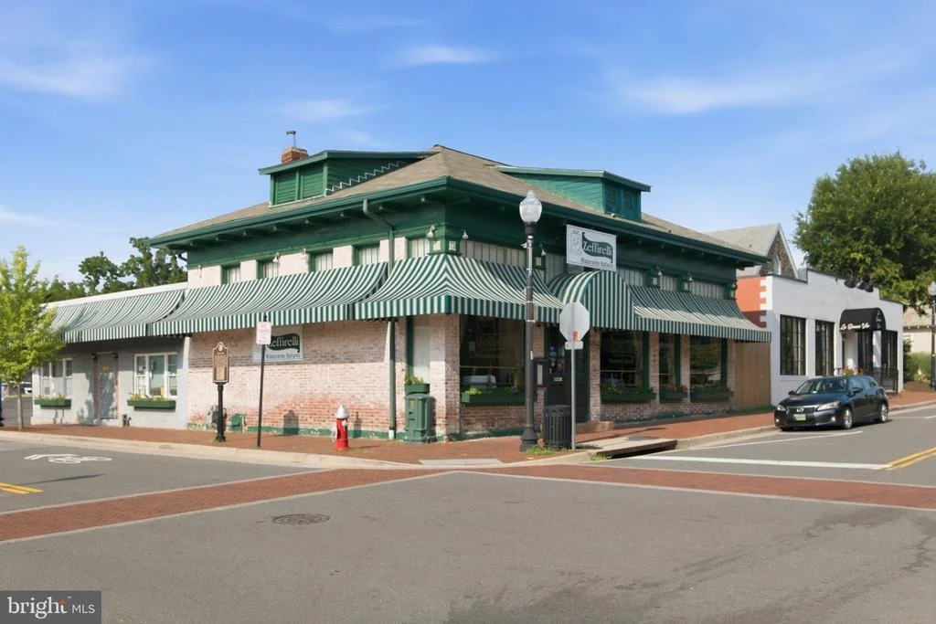 Photo of 1106 MONROE STREET