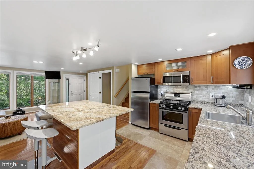 Photo of 10929 HOWLAND DRIVE