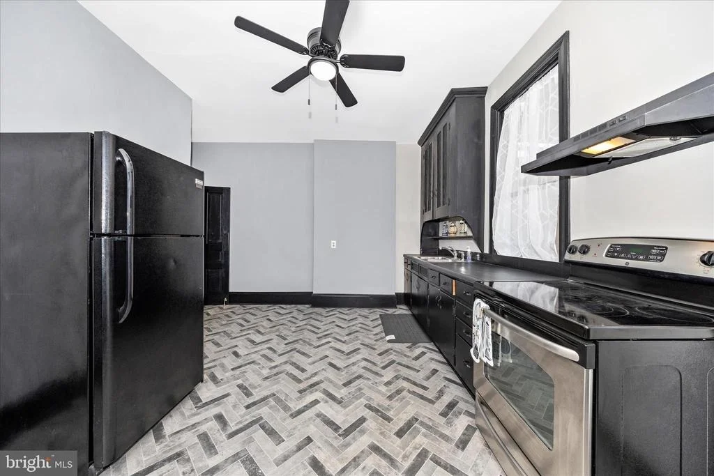Photo of 519 SUMMIT AVENUE