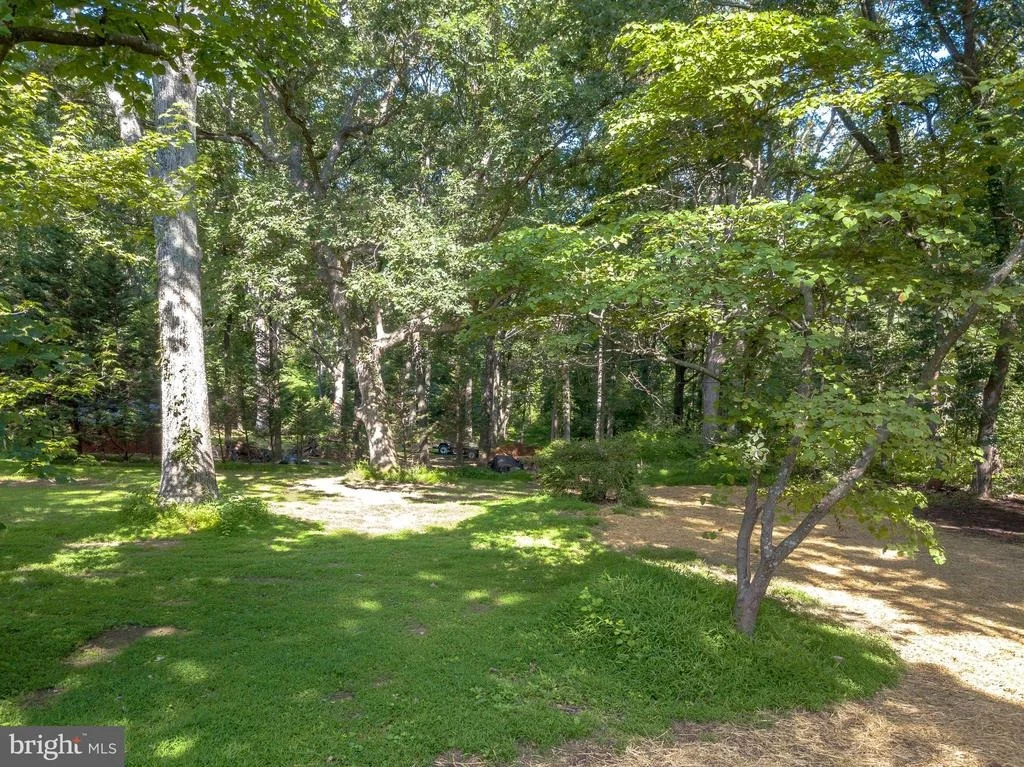 Photo of 2521 JONES ROAD