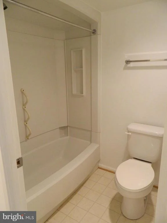 Photo of Unit 2107 at 15107 INTERLACHEN DRIVE