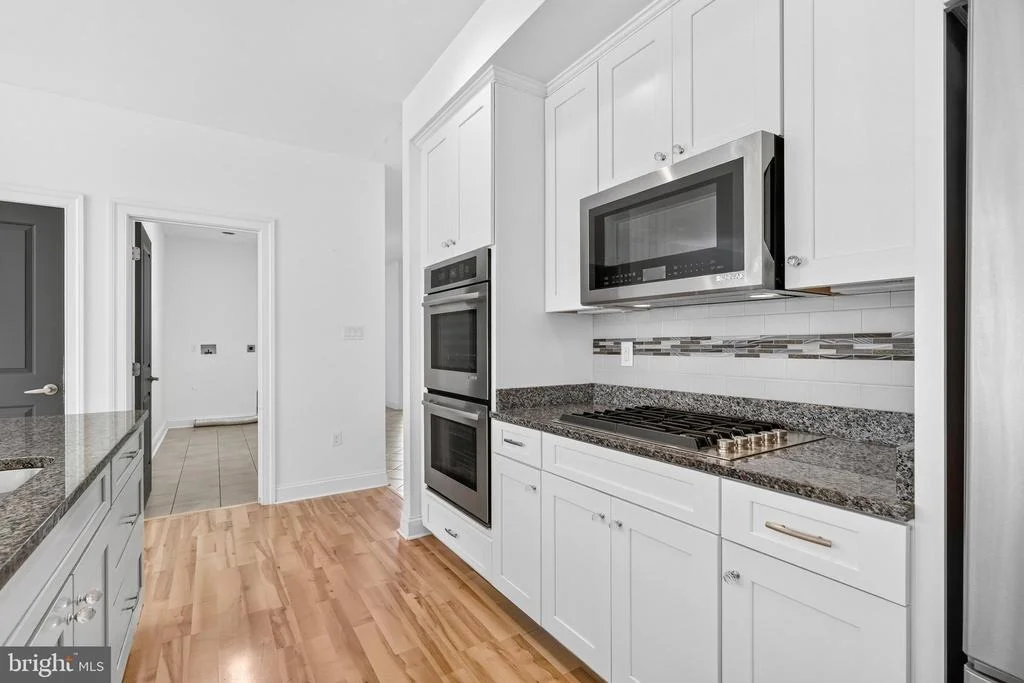 Photo of 19419 AMETHYST DRIVE