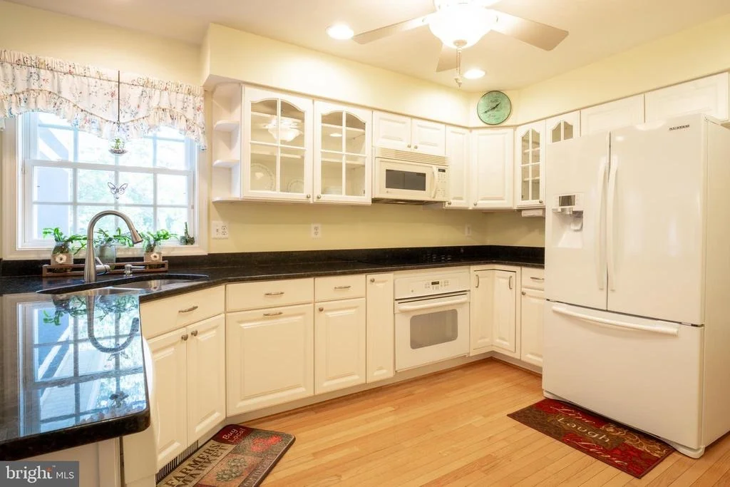 Photo of 4025 BECKYS WAY