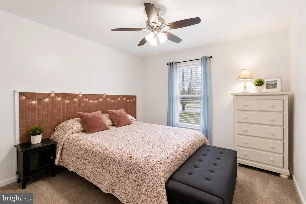 Photo of 903 HARVEY LANE