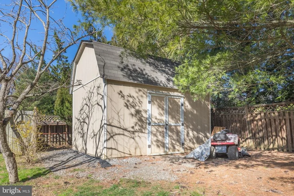 Photo of 10505 DEMOCRACY BOULEVARD