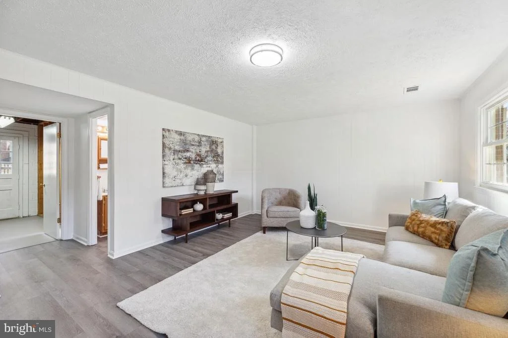 Photo of 9436 WALLINGFORD DRIVE