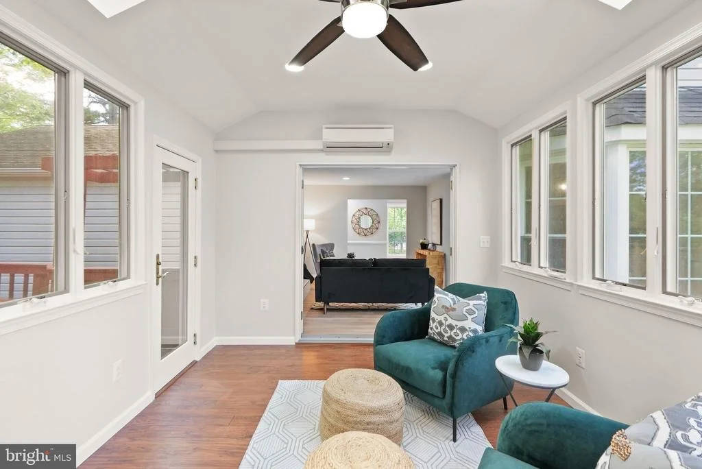Photo of 2592 JOHN MILTON DRIVE