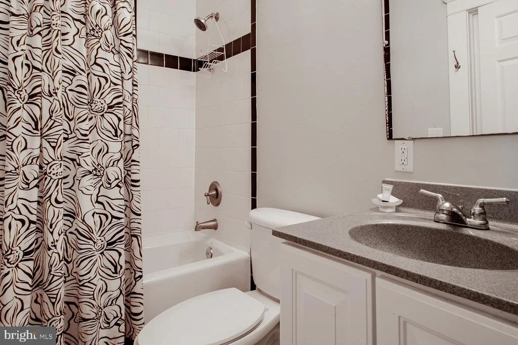 Photo of 5207 BROOKS ROAD