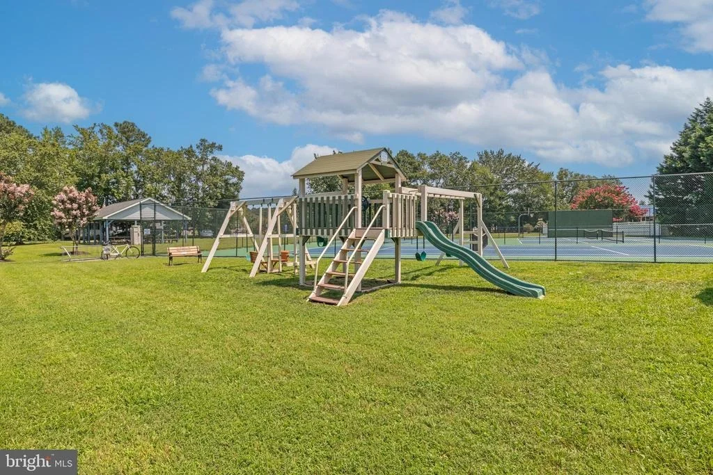 Photo of 39 N PRIMROSE LANE