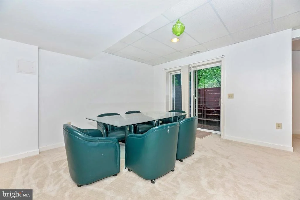 Photo of 6364 WINPENNY DRIVE