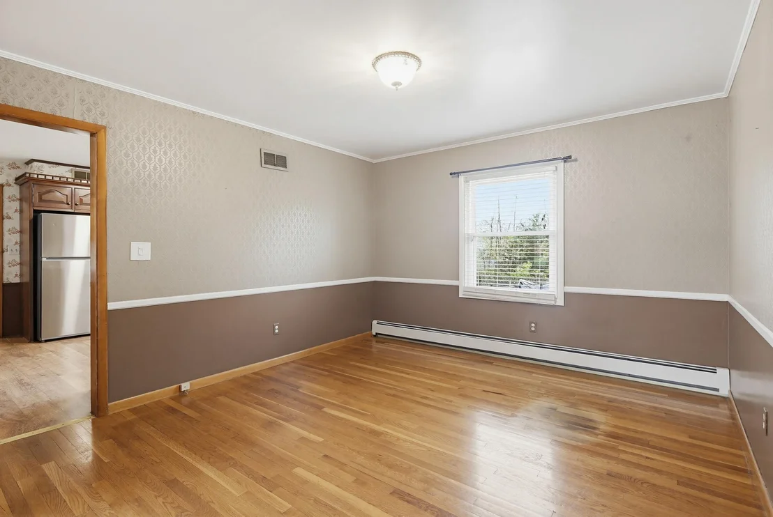 Photo of 715 FRANKLIN AVENUE
