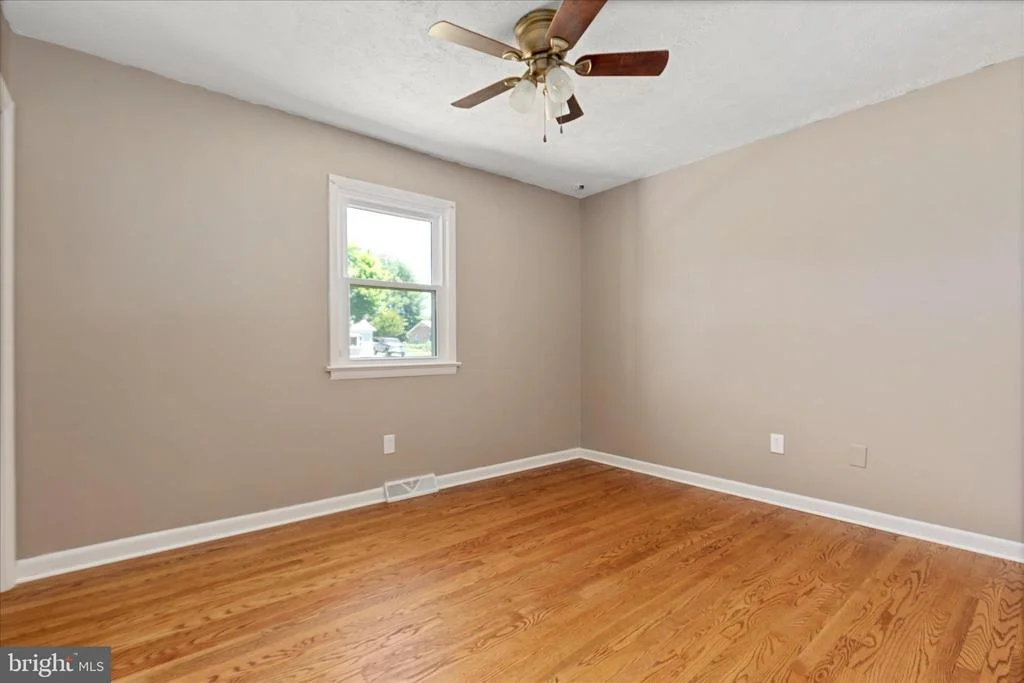Photo of 224 FREDERICKTOWNE DRIVE