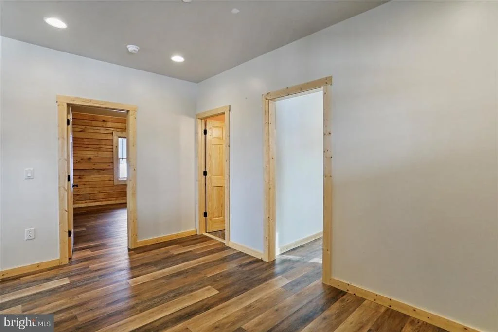 Photo of 957 N CAMP ROAD