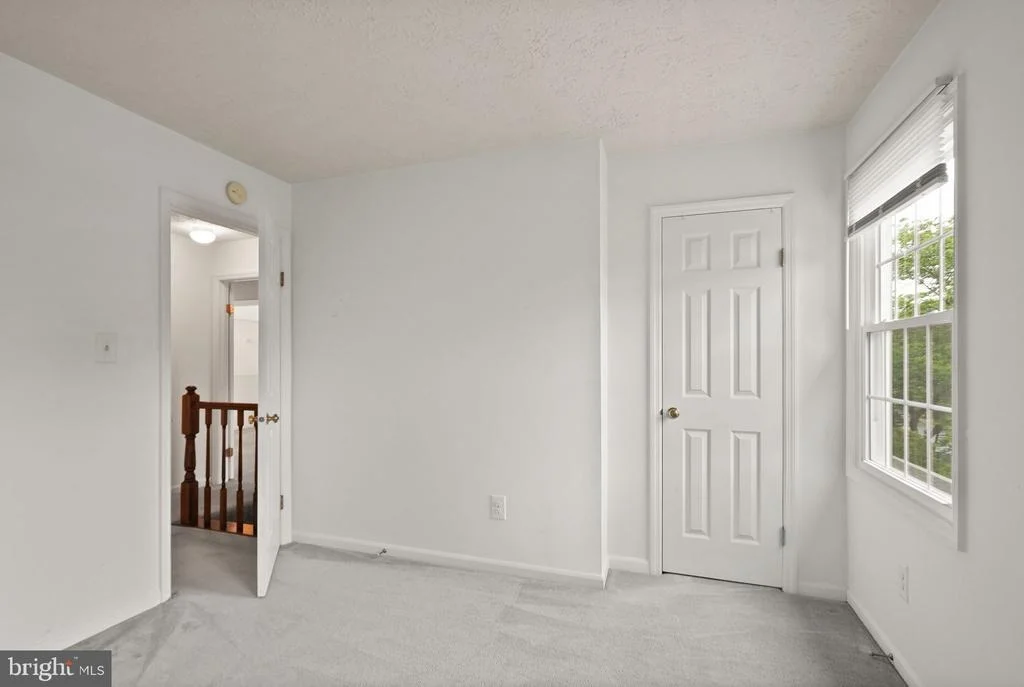 Photo of 169 APPLEGATE DRIVE