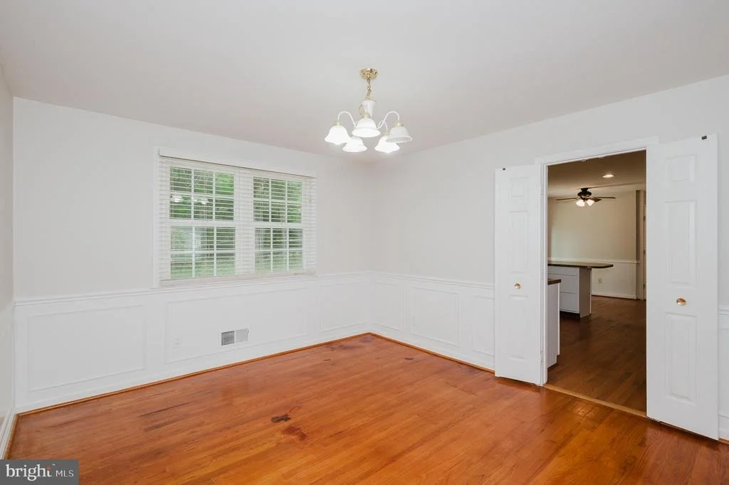 Photo of 4 OLD SPRING COURT