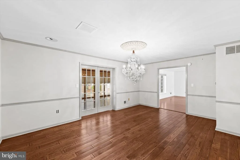 Photo of 20340 SILVER LAKE DRIVE