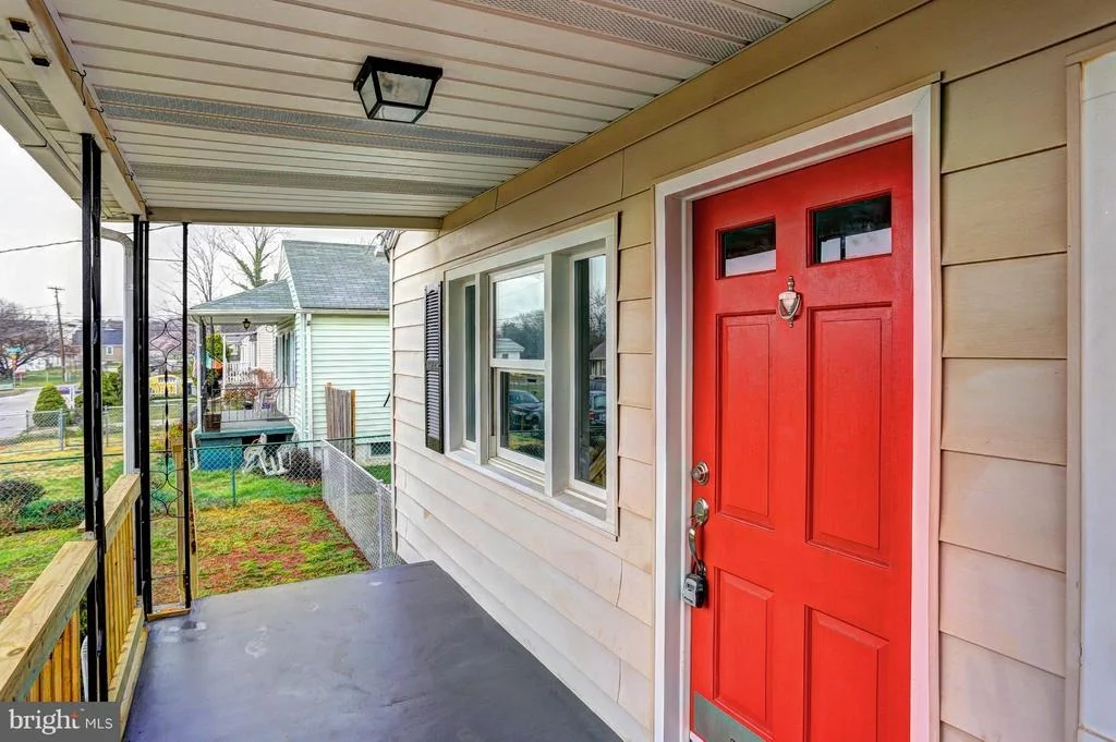 Photo of 516 HOLY CROSS ROAD