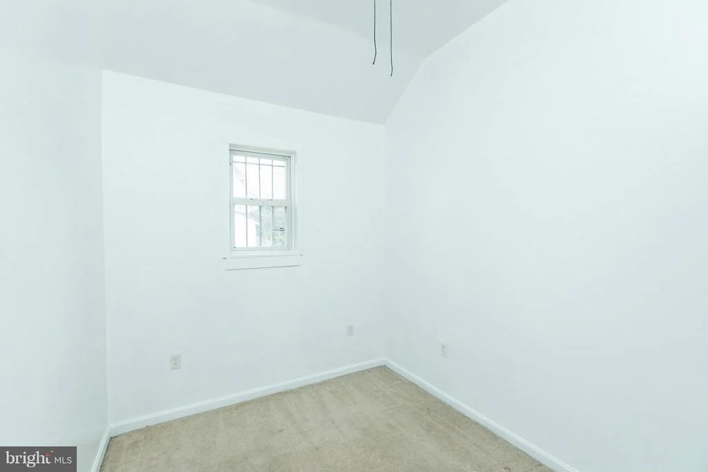 Photo of 12102 GRANDVIEW AVENUE