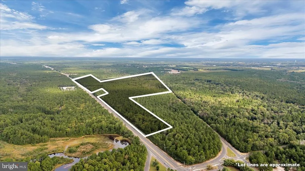 Photo of 1206 BLACK HORSE PARK