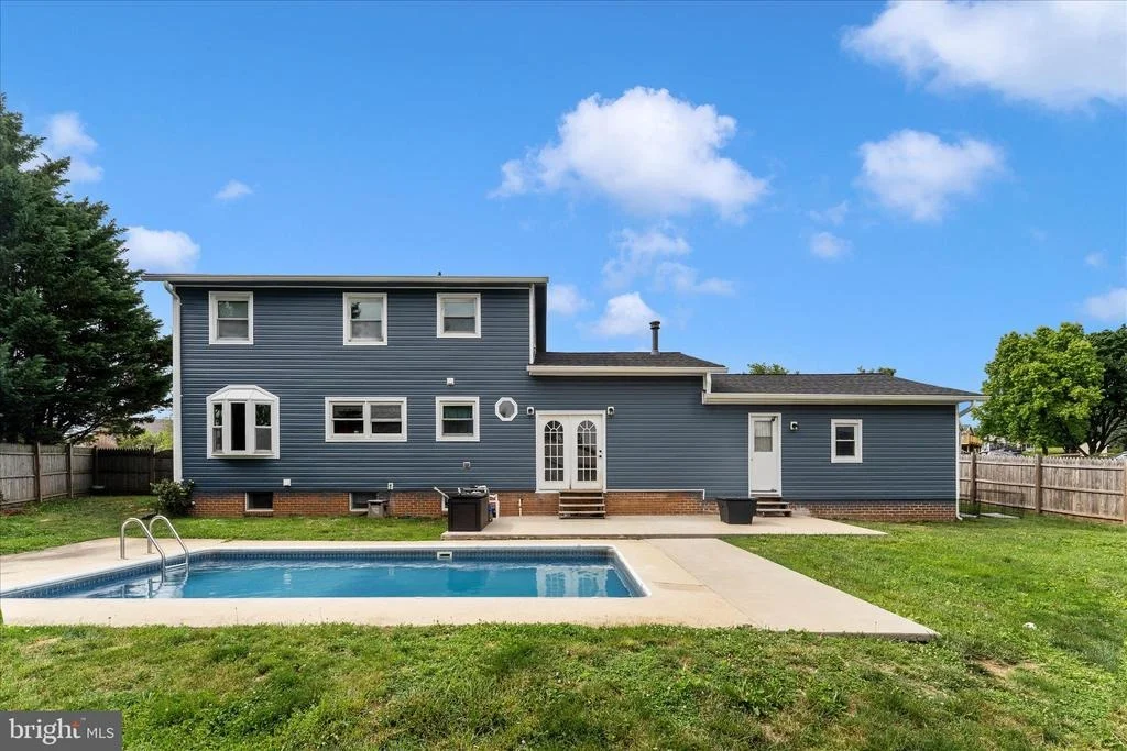 Photo of 301 LANAFIELD DRIVE