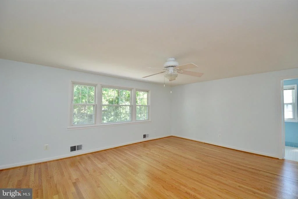 Photo of 8709 HIGHGATE ROAD