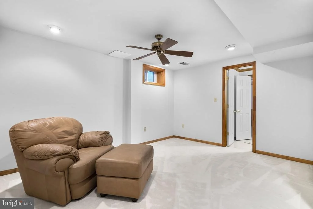 Photo of 1338 EXCALIBER LANE