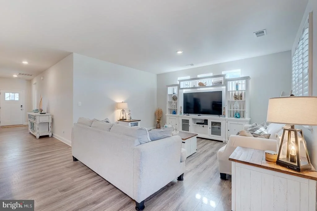 Photo of 15496 CRAPE MYRTLE ROAD