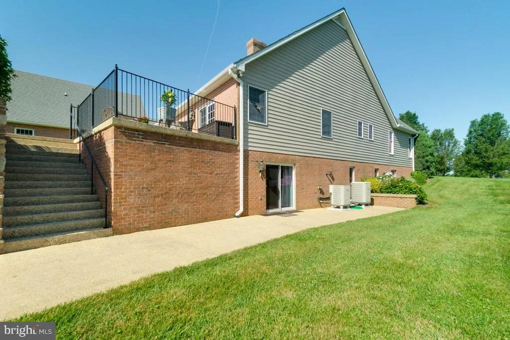 Photo of 613 HANOVER PIKE
