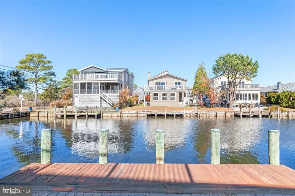 Photo of 309 W 5TH STREET
