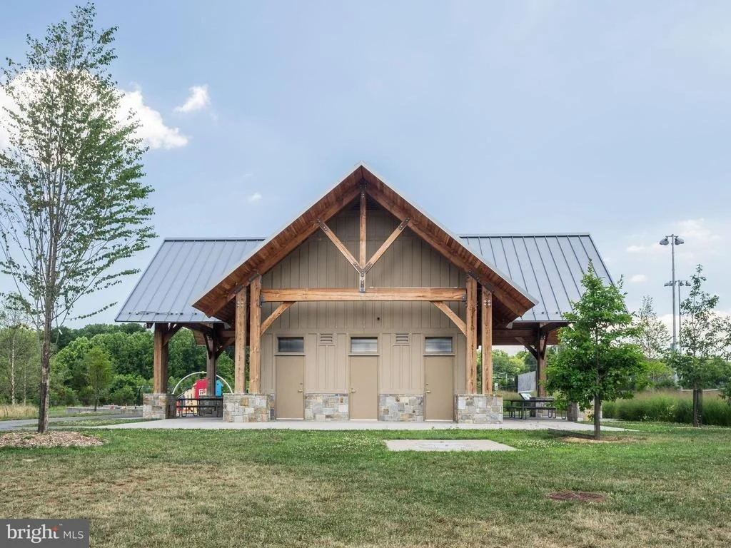 Photo of 2802 NORBECK ROAD
