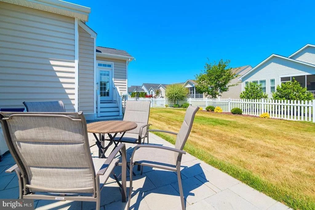 Photo of 34438 SPRING BROOK AVENUE