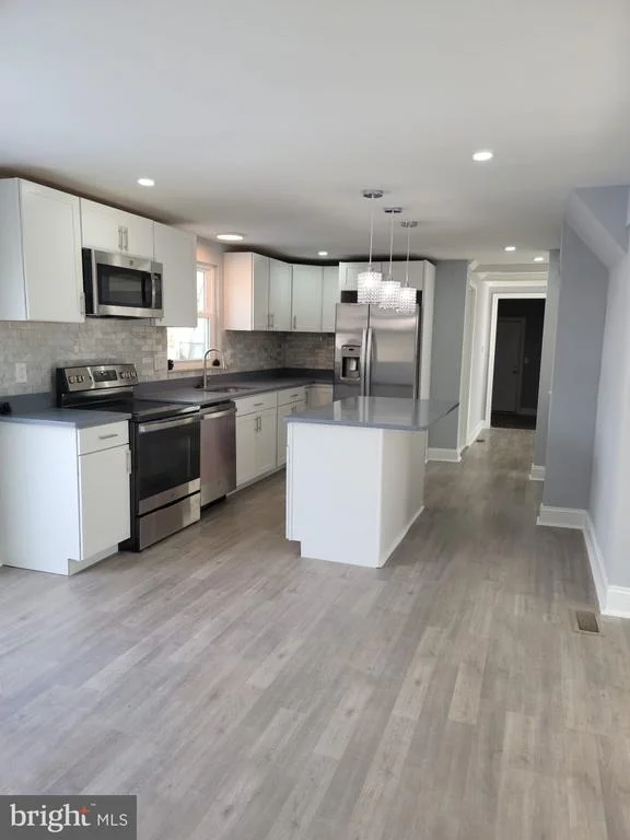 Photo of 135 N HARRISON ROAD N