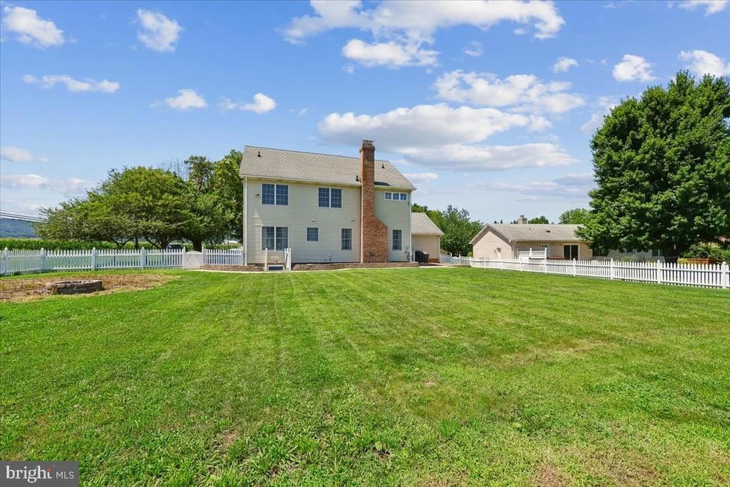 Photo of 8009 STONE RIDGE DRIVE