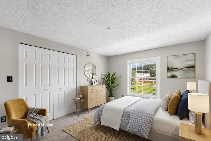 Photo of Unit 207J at 207 OAK LEAF CIRCLE