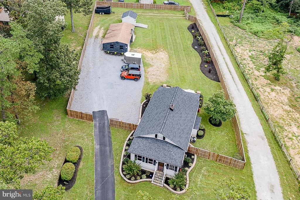 Photo of 8013 TELEGRAPH ROAD