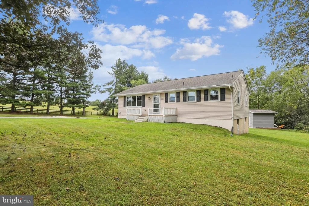 Photo of 5611 BOWERS ROAD
