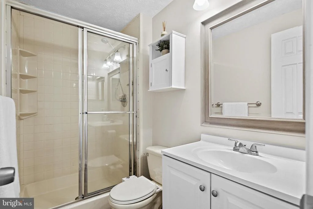 Photo of 6324 SUNHIGH PLACE