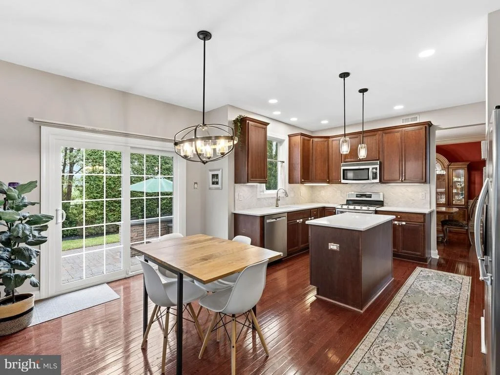 Photo of 616 BAINBRIDGE DRIVE